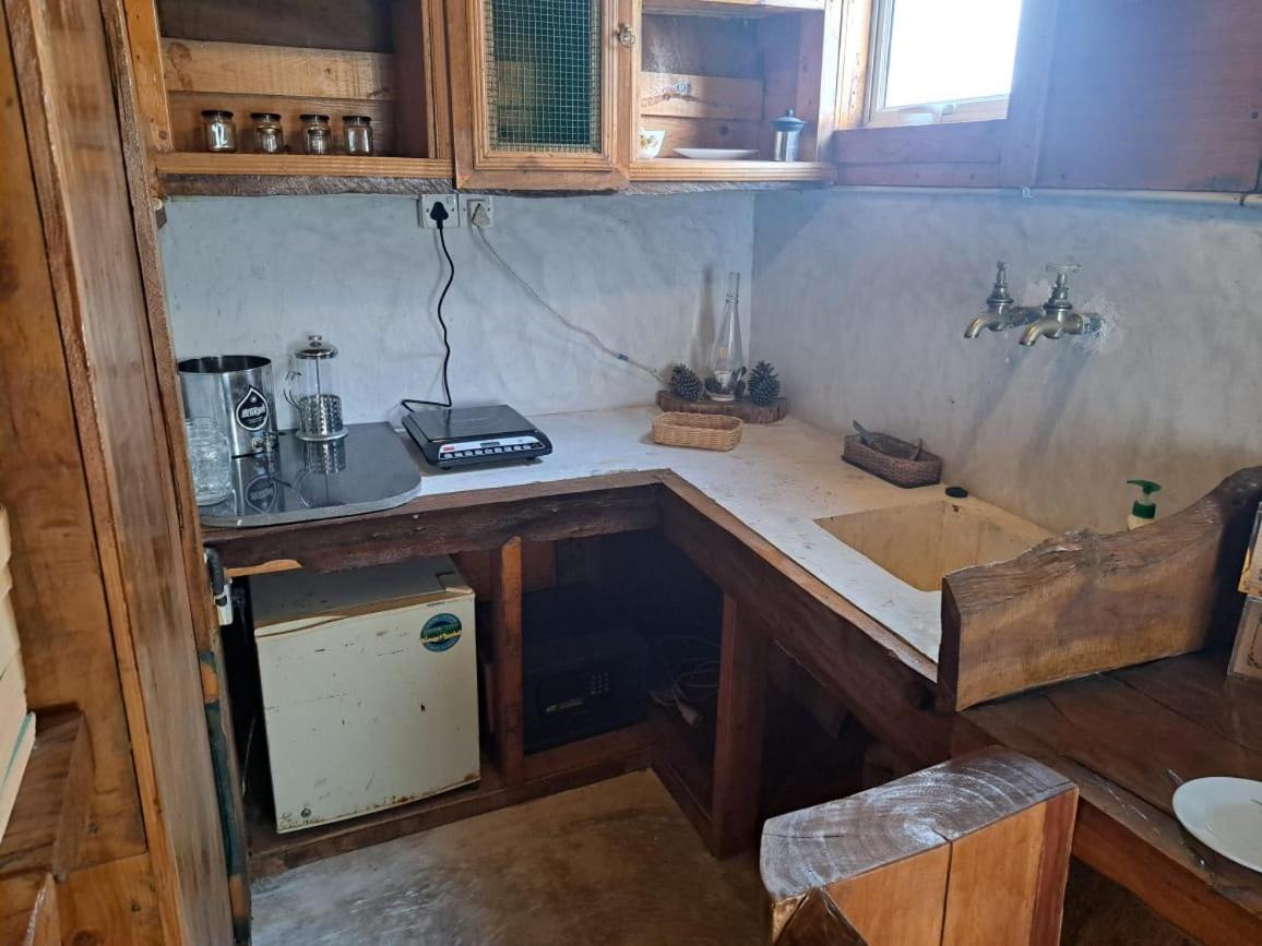 נוארה אליה Stoneleigh Cottage מראה חיצוני תמונה