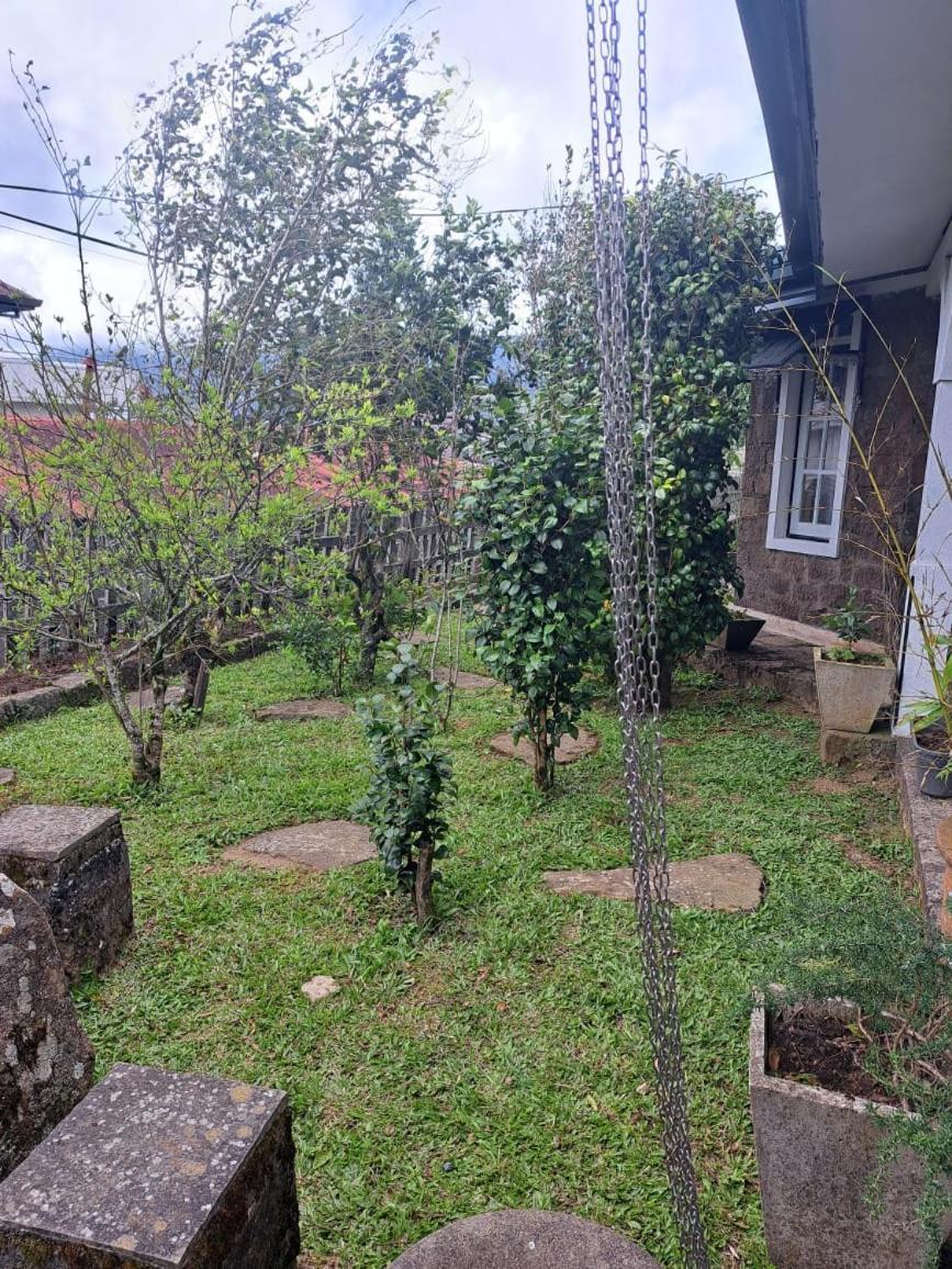 נוארה אליה Stoneleigh Cottage מראה חיצוני תמונה